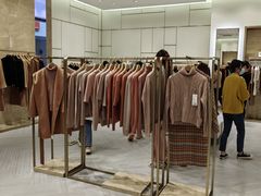 店内环境-鄂尔多斯(八达岭奥莱店)