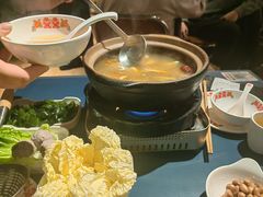 -邹开喜·小海鲜醉鸡煲·潮汕鲜切牛肉店(襄阳北路店)