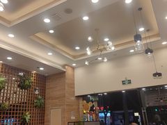 -佰搭果·广式茶餐厅(西华路店)