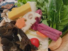 -湊湊火锅·茶憩(打浦桥日月光店)