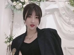 -秀儿家の小确幸融合西餐厅(万达店)