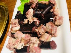 -蒙艾里民族传统菜蒙餐