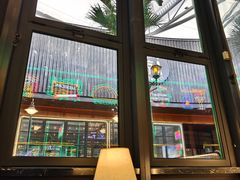 -Famous肥猫墨西哥音乐餐吧(五棵松华熙LIVE店)