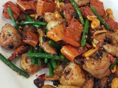 香辣肥肠-添福来墨鱼饺子 · 海鲜东北菜(大连星海·黄浦路店)