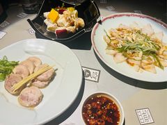 -穹六人间 people 6(岳阳路店)