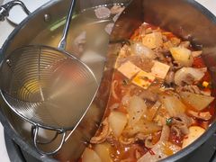 -左庭右院鲜牛肉火锅(浦江欢乐颂店)