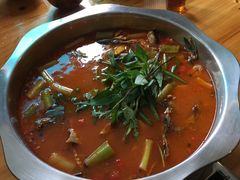 -苗家恒灵酸汤鱼-跳水牛肉连锁店(凯里总店)