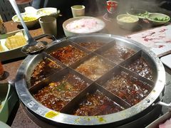 -巴倒烫陆派火锅山庄(南山总店)