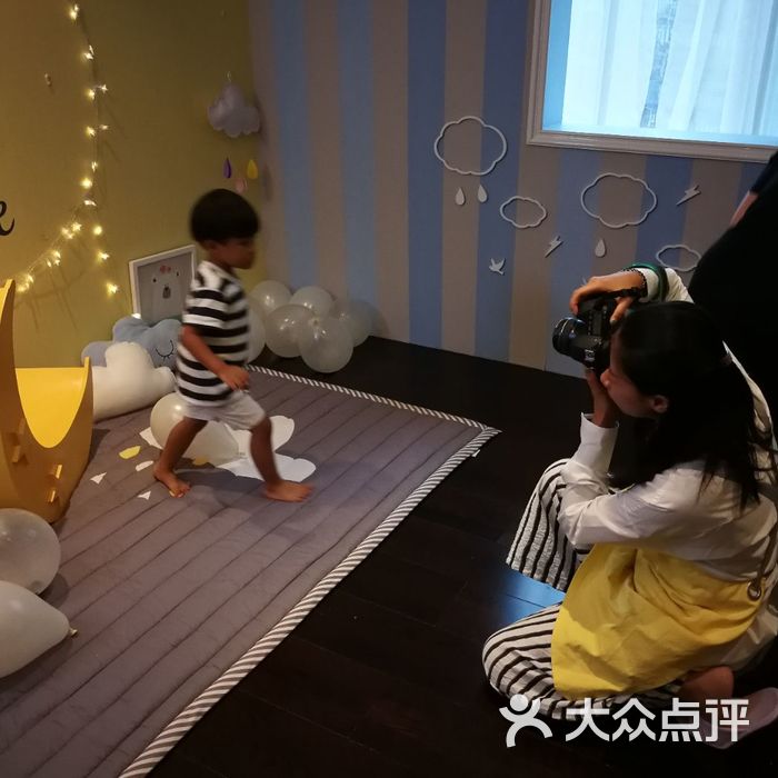 星星小岛儿童照相馆