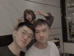 -时尚殿堂明星门店