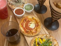 -城市大道红炉披萨烘焙坊