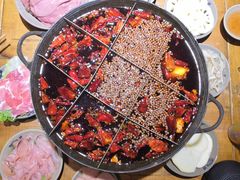 -白乐天毛肚火锅馆(南滨路店)