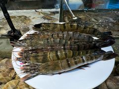 -领鲜活海鲜榴莲自助火锅(东门店)