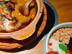 -吃饭皇帝大土家民族菜(正大广场店)