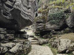 -梭布垭石林景区