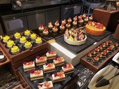 -元素自助餐厅·生蚝·海鲜·刺身(萝岗汇华希尔顿逸林酒店)