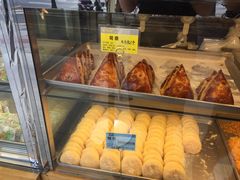-鲍师傅糕点(江苏路店)