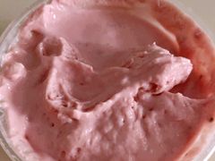 樱桃草莓奶酪-Catch Bagel(芳草地店)