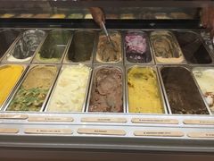 -Inside Scoop Suria KLCC