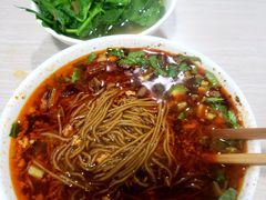 -崇州余荞面(落虹桥店)