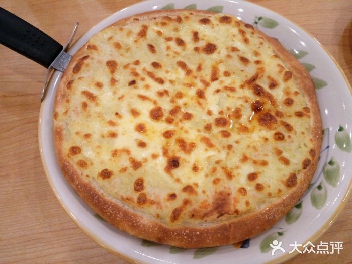 萨莉亚意式餐厅(南京环亚凯瑟琳广场店)榴莲披萨图片