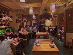 -泥糊破店小酒馆·团建聚餐(南京西路店)