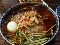 -韩风烤牛肉冷面店