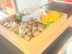 -廖掌柜·重庆鲜货火锅(上海首店)