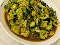 -江城燕子大排档(江汉路步行街店)