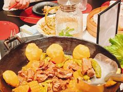 -红东阁东北菜烤肉酒馆(CROSS万象汇店)