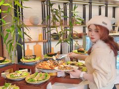 -希尔顿欢朋酒店自助餐