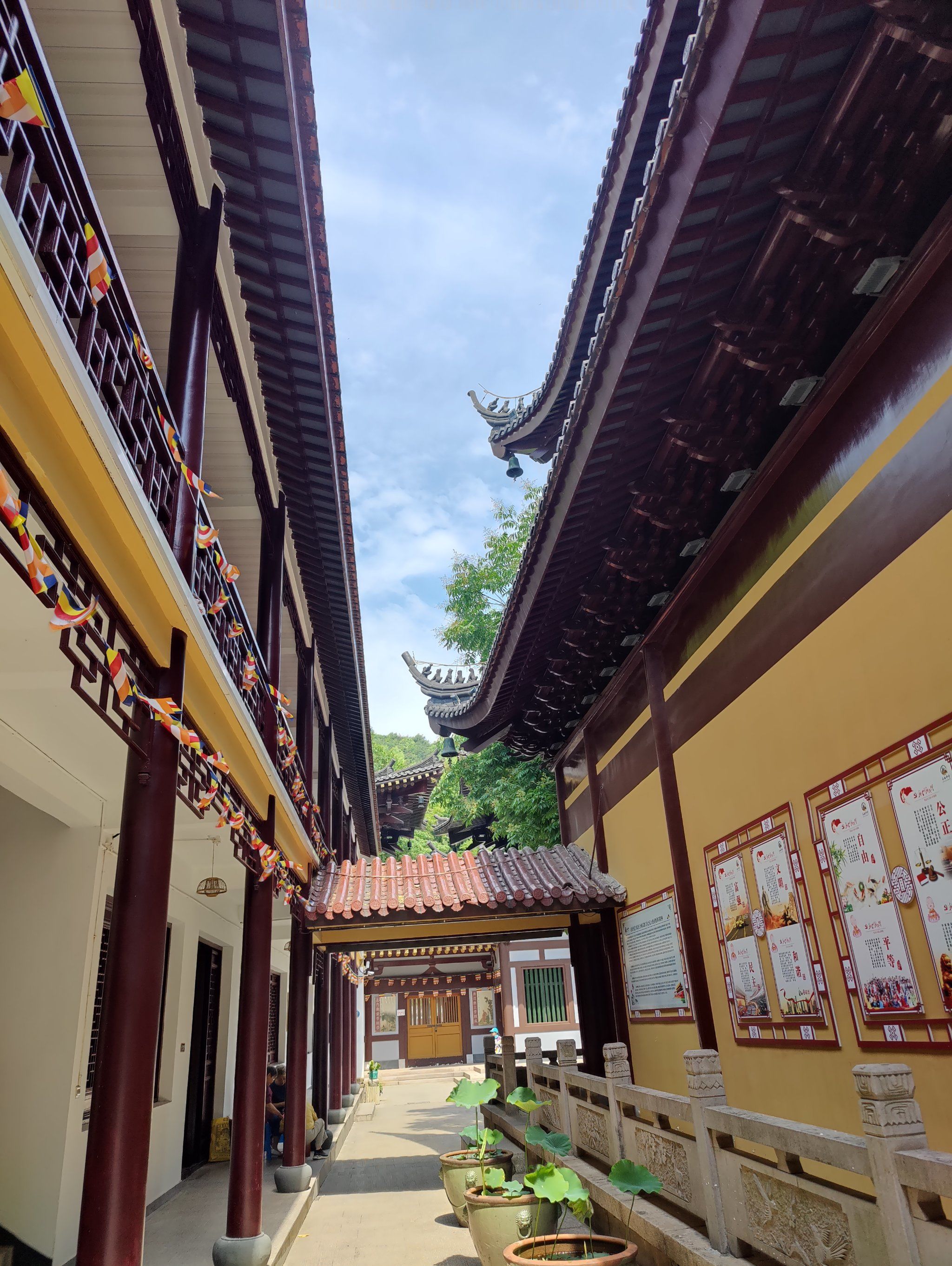 水韵江苏旅行推荐官 #旅行推荐官 #古建筑之美 第一次来南岳禅寺