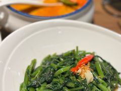 秘制虾酱炒空心菜-帕蓝·暹罗料理(大学路店)