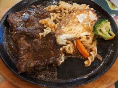 -豪享来牛排·中西简餐(黄河路店)