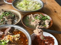 -周记翘脚牛肉