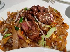 干炒牛河-顺峰(农展馆店)