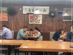 大堂-何太太馄饨面铺(大浒东苑店)