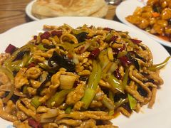 -李连贵酒家熏肉大饼(昆明街店)