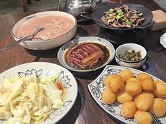 -宣威年猪饭·二十年云南家常菜·特色小炒肉·春季鲜花野菜上新(尚邻雅苑店)