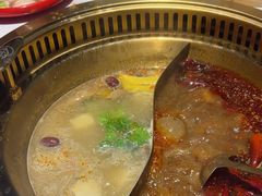 -欠火锅·水牛毛肚·团建聚餐·生日宴(何山路店)