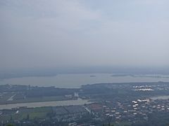 -宝岩生态观光园