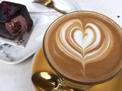 -UNI UNI(环亚凯瑟琳店)