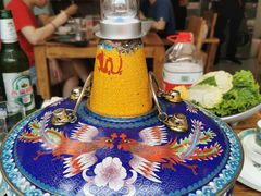 -毛辣果·贵州红酸汤牛肉火锅(西单店)