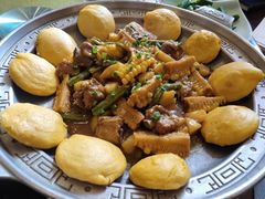 土锅炖-老东镇啤酒屋海鲜加工·蒸汽海鲜·海鲜烧烤(台东店)