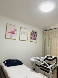 -美肤盾祛痘·问题肌头疗管理中心