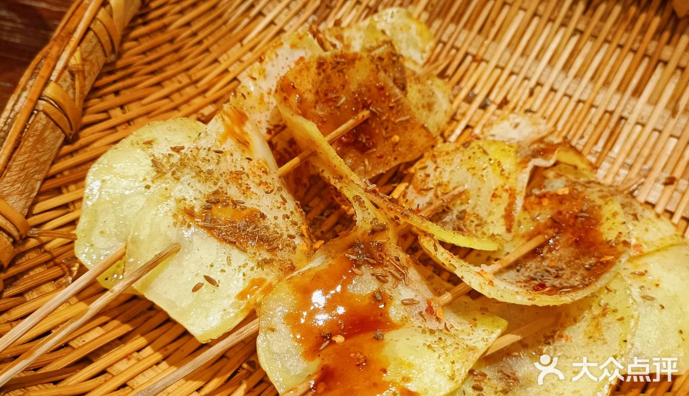 北平之秋撸串新体验——藏在巷子里的美食❕