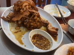 -聚首堂·特色小吃·肘子(什刹海德胜门店)