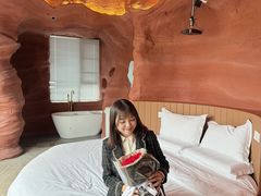 -幸栖洞穴设计酒店(成都春熙路店)