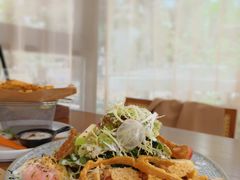 -Mark&Mars Restaurant