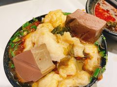-德林酸菜鱼火锅(南丹店)